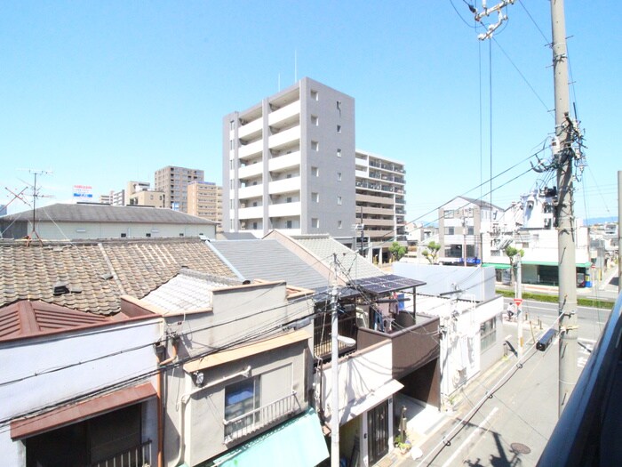 物件内観写真22　(室内からの展望)