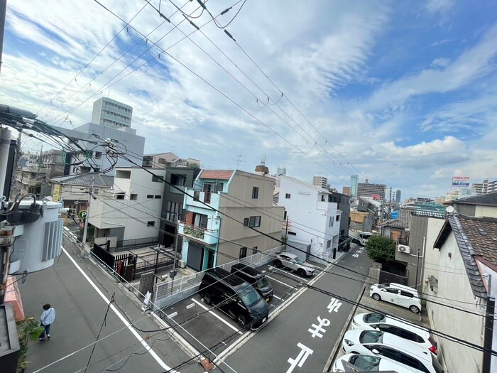 物件内観写真22　(室内からの展望)