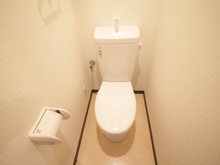 物件内観写真10　(トイレ)