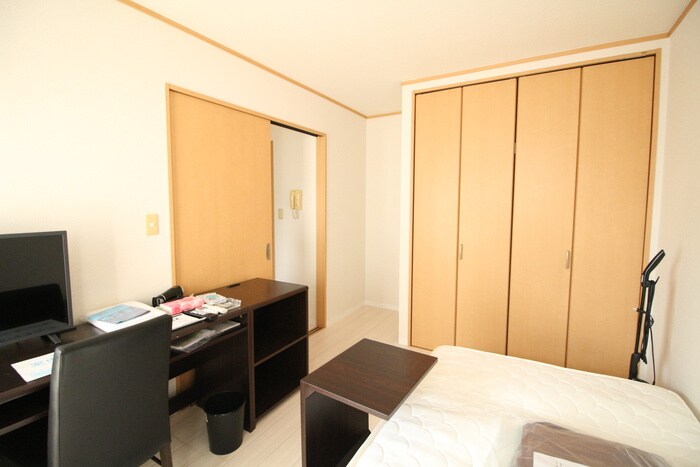 物件内観写真9　(居室)