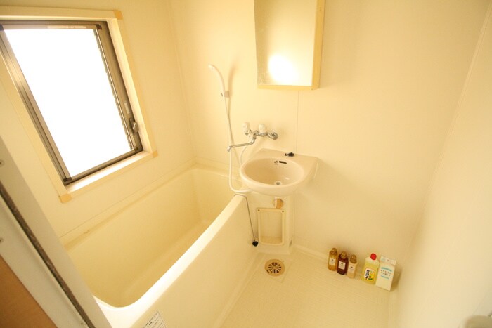 物件内観写真13　(バス／シャワールーム等)