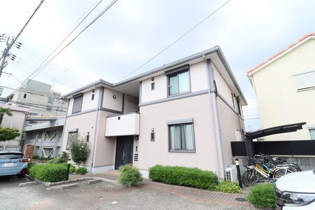 シャーメゾン箕面外観写真