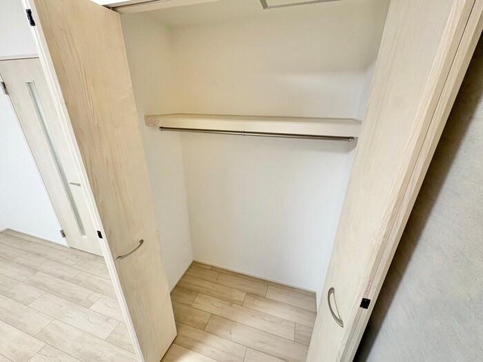 物件内観写真12　(収納)