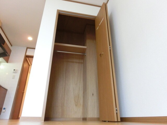 物件内観写真9　(収納)