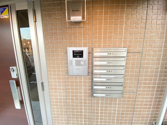 物件外観写真4　(建物設備)