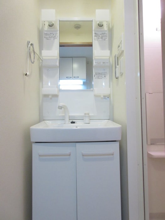 物件内観写真9　(洗面)