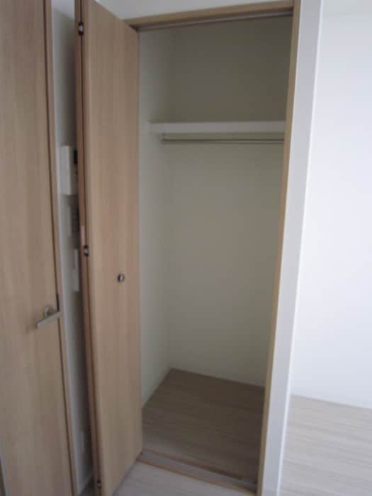 物件内観写真11　(収納)