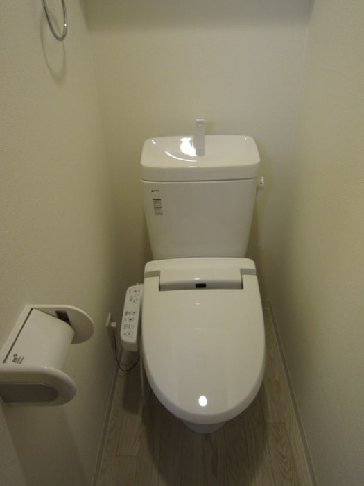 物件内観写真12　(トイレ)