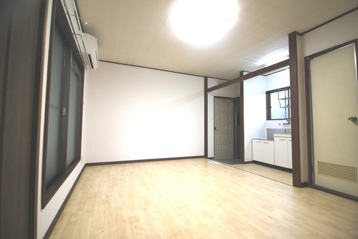 物件内観写真19　(居室)