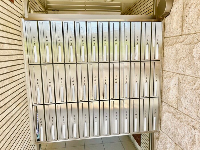 物件外観写真6　(建物設備)