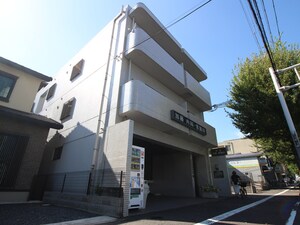 プレジール白梅町外観写真