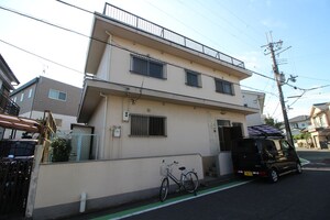 藤井寺市春日丘2丁目戸建貸家外観写真