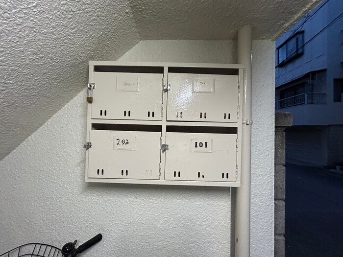 物件外観写真6　(建物設備)