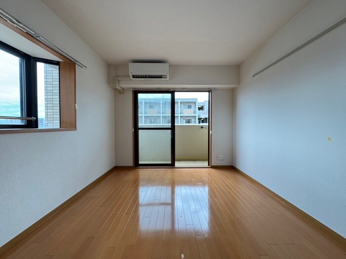 物件内観写真12　(居室)