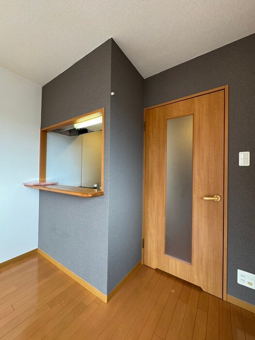 物件内観写真17　(内観写真)