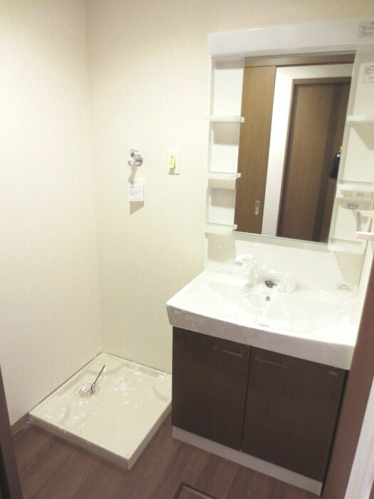 物件内観写真9　(洗面)