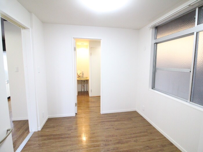 物件内観写真21　(居室)