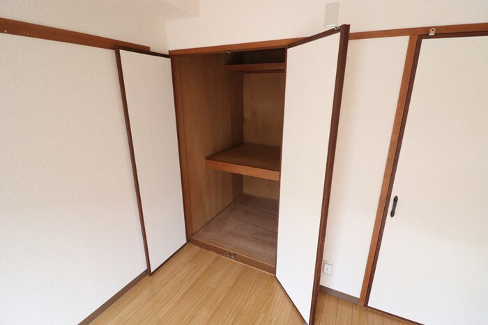 物件内観写真9　(収納)