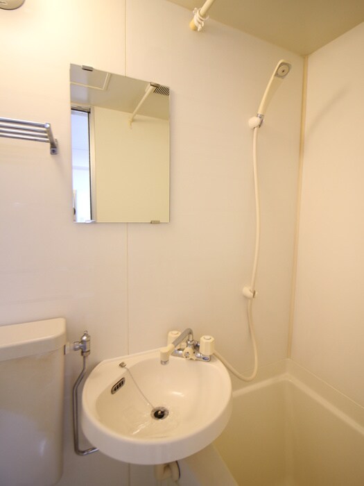 物件内観写真9　(洗面)