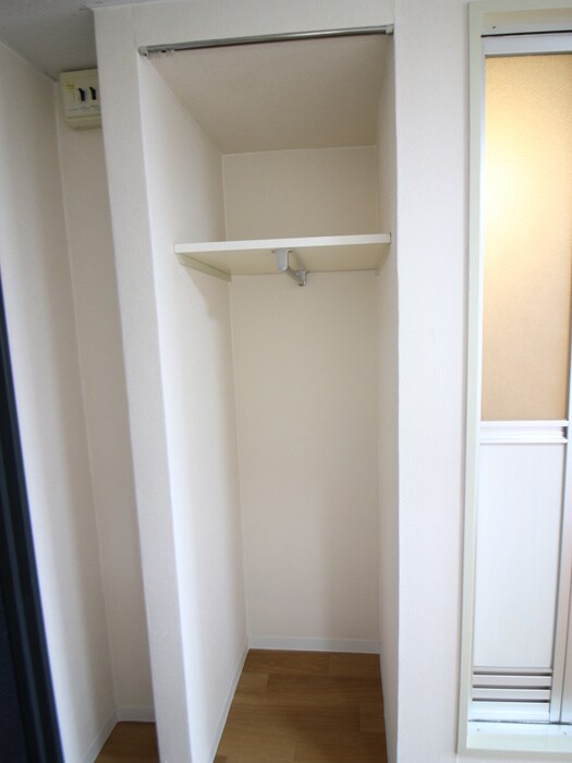 物件内観写真16　(収納)