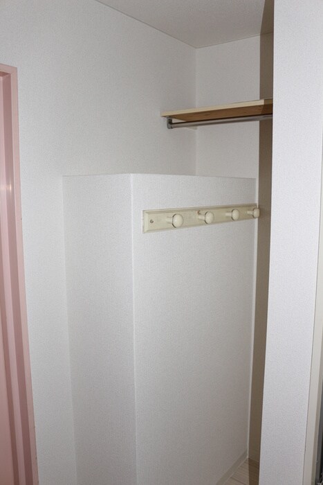 物件内観写真8　(収納)