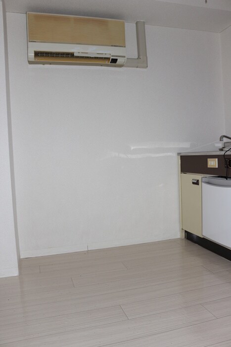 物件内観写真12　(内観写真)