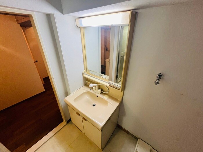 物件内観写真11　(洗面)