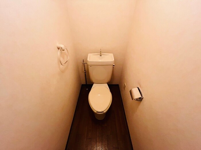 物件内観写真12　(トイレ)