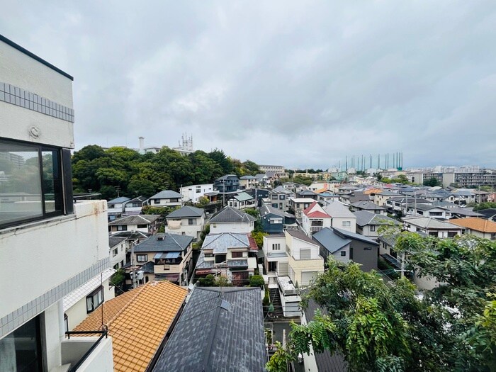 物件内観写真21　(室内からの展望)