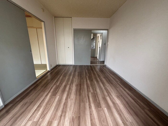 物件内観写真7　(居室)