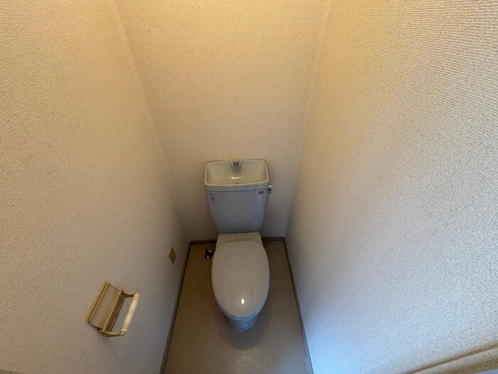 物件内観写真18　(トイレ)