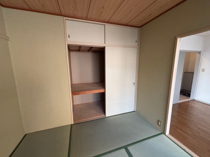 物件内観写真21　(収納)