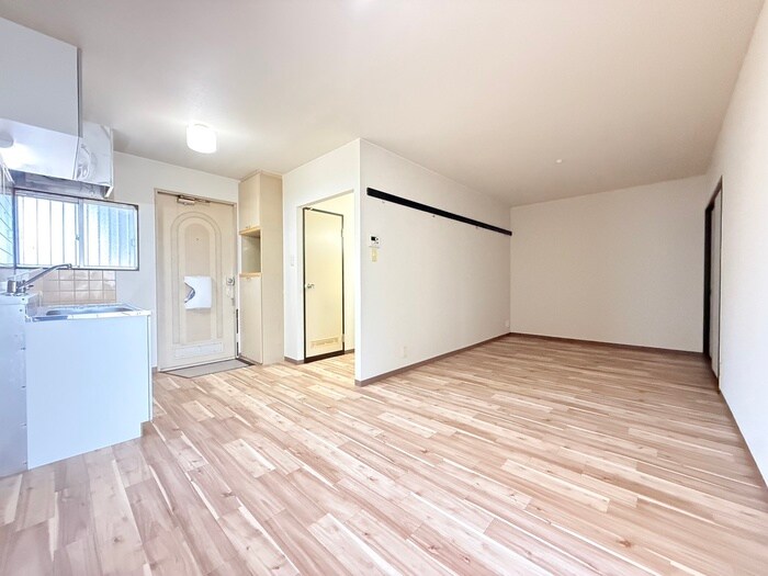 物件内観写真7　(居室)