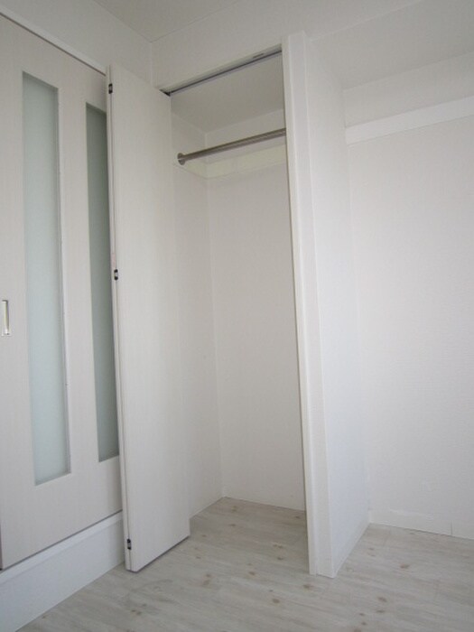 物件内観写真10　(収納)