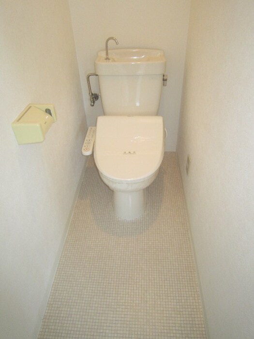 物件内観写真14　(トイレ)