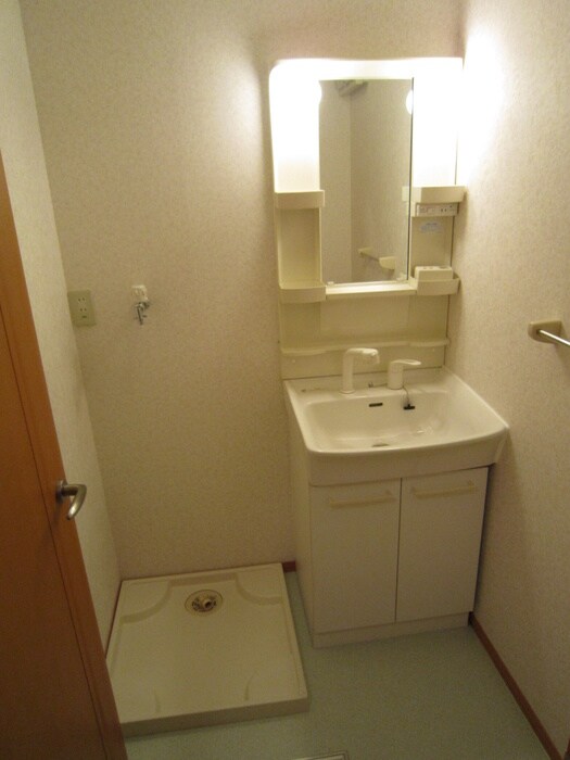 物件内観写真12　(洗面)