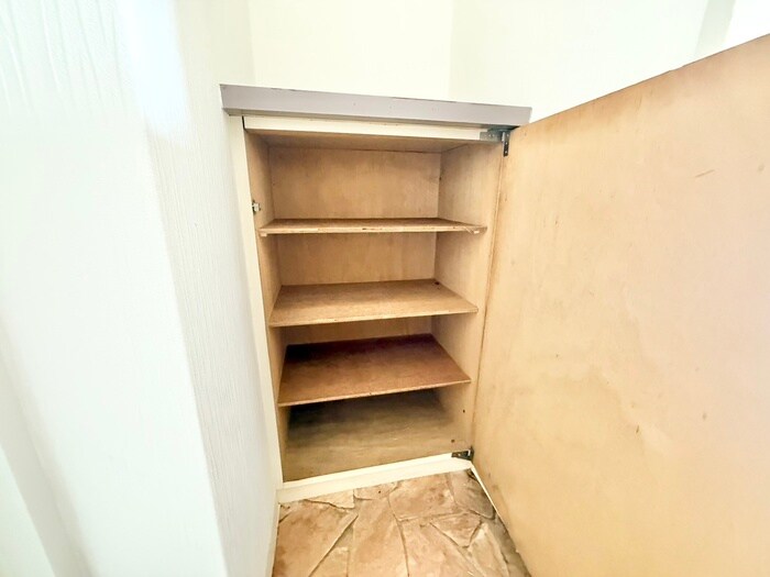 物件内観写真17　(靴箱)