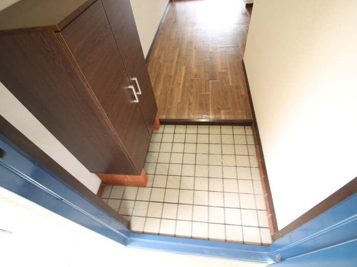 物件内観写真21　(玄関)