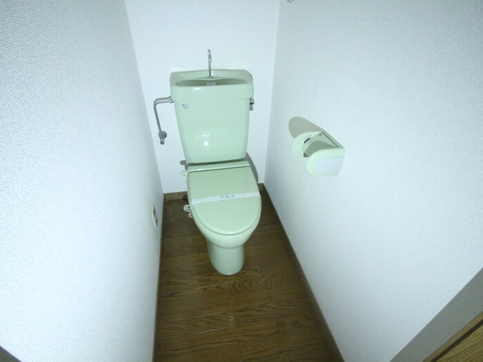 物件内観写真11　(トイレ)