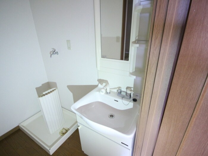 物件内観写真12　(洗面)