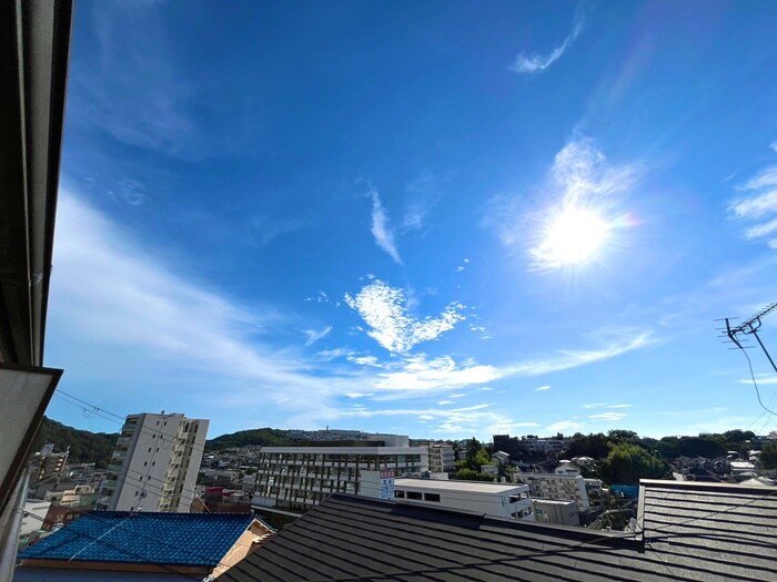 物件内観写真22　(室内からの展望)