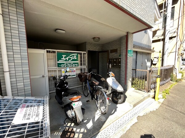 バイク置き場