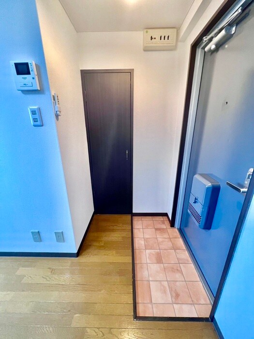 物件内観写真20　(玄関)