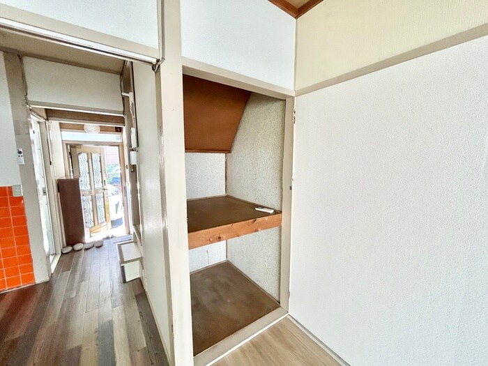 物件内観写真7　(収納)