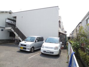 山下マンション外観写真