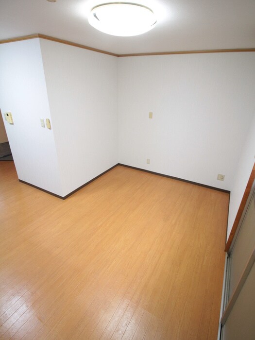 物件内観写真12　(居室)