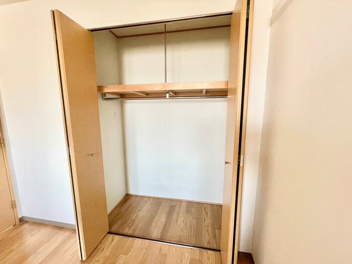 物件内観写真15　(収納)