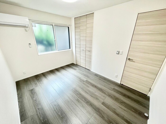 物件内観写真10　(居室)