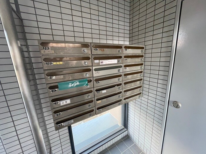 物件外観写真4　(建物設備)