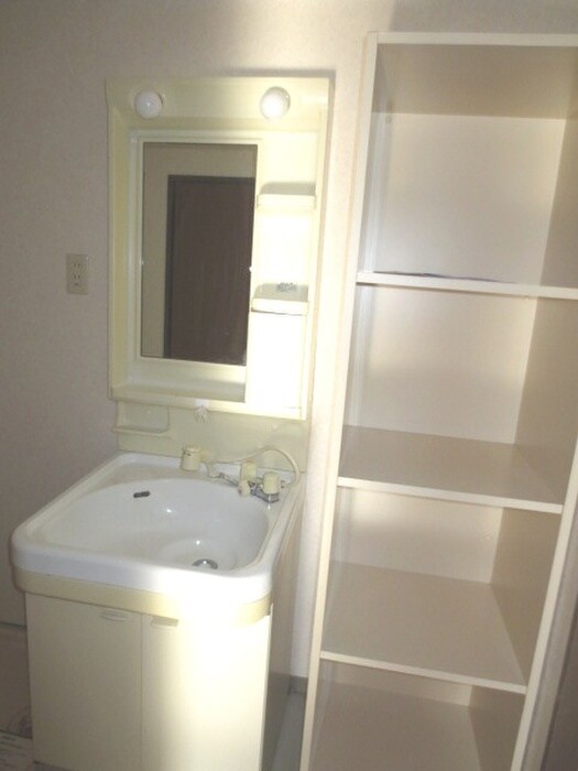 物件内観写真13　(洗面)